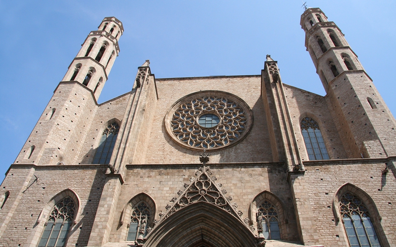 RESTAURACIÓN DE LA IGLESIA DE SANTA MARÍA DEL MAR DE BARCELONA