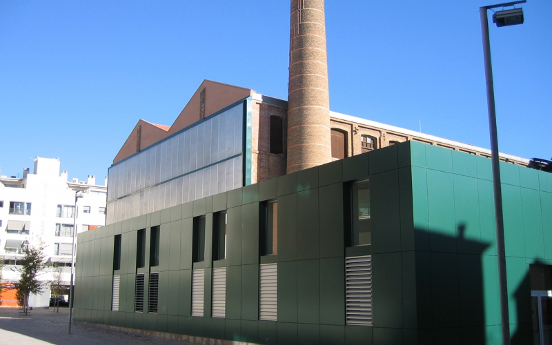 REHABILITACIÓN DE LA ANTIGUA FÁBRICA CAN SALADRIGAS DE BARCELONA