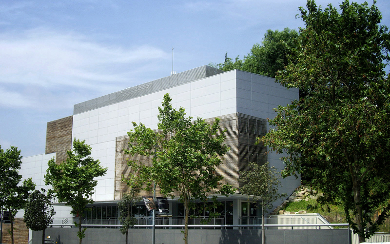 CONSTRUCCIÓ DE LA BIBLIOTECA DE VALLCARCA-PENITENTS DE BARCELONA